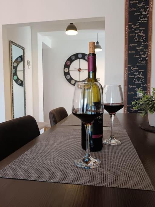 Holiday&Suite Klanac Vir Εξωτερικό φωτογραφία