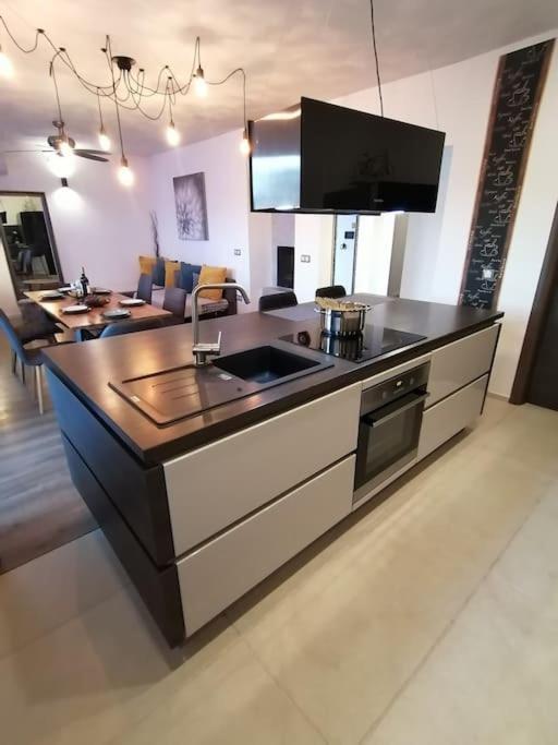 Holiday&Suite Klanac Vir Εξωτερικό φωτογραφία